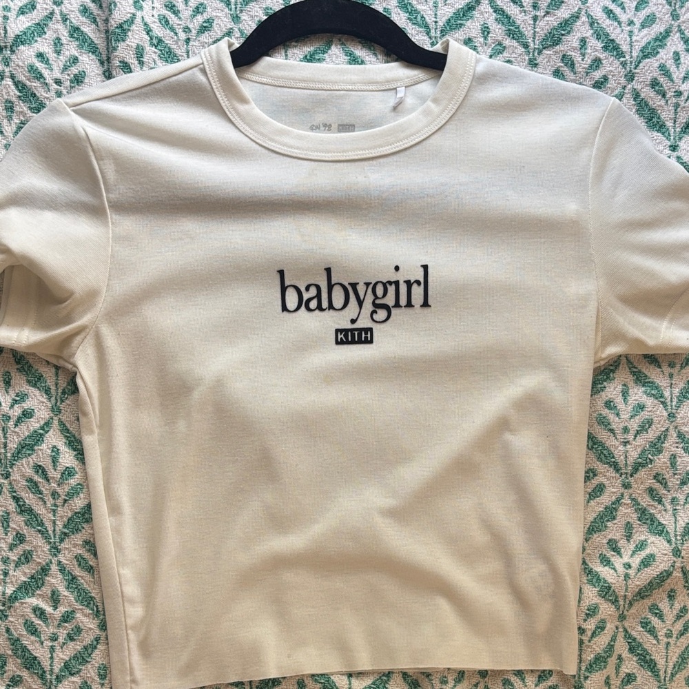 Kith x Aaliyah White Babygirl Women’s Baby Tee